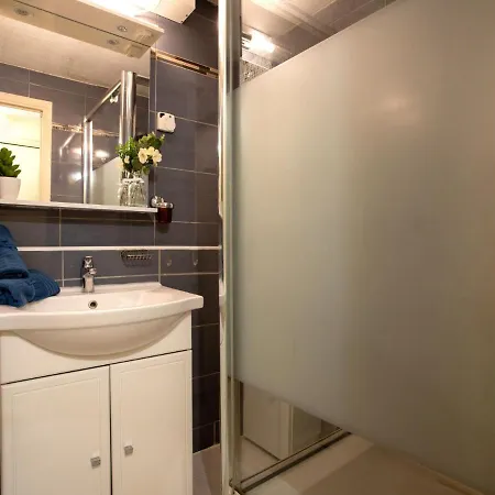 Apartamento Le Tierce By Interhome